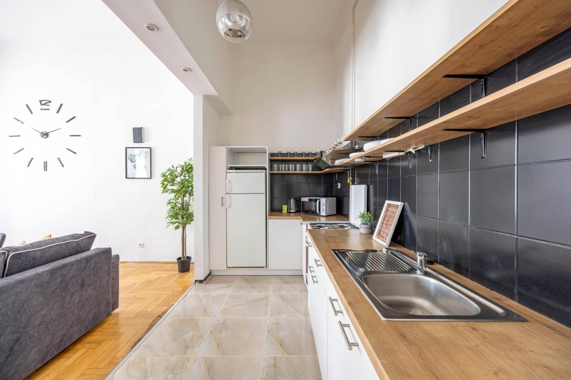 Super Central Cozy Home On The St. Stephen Road Budapest Exterior photo